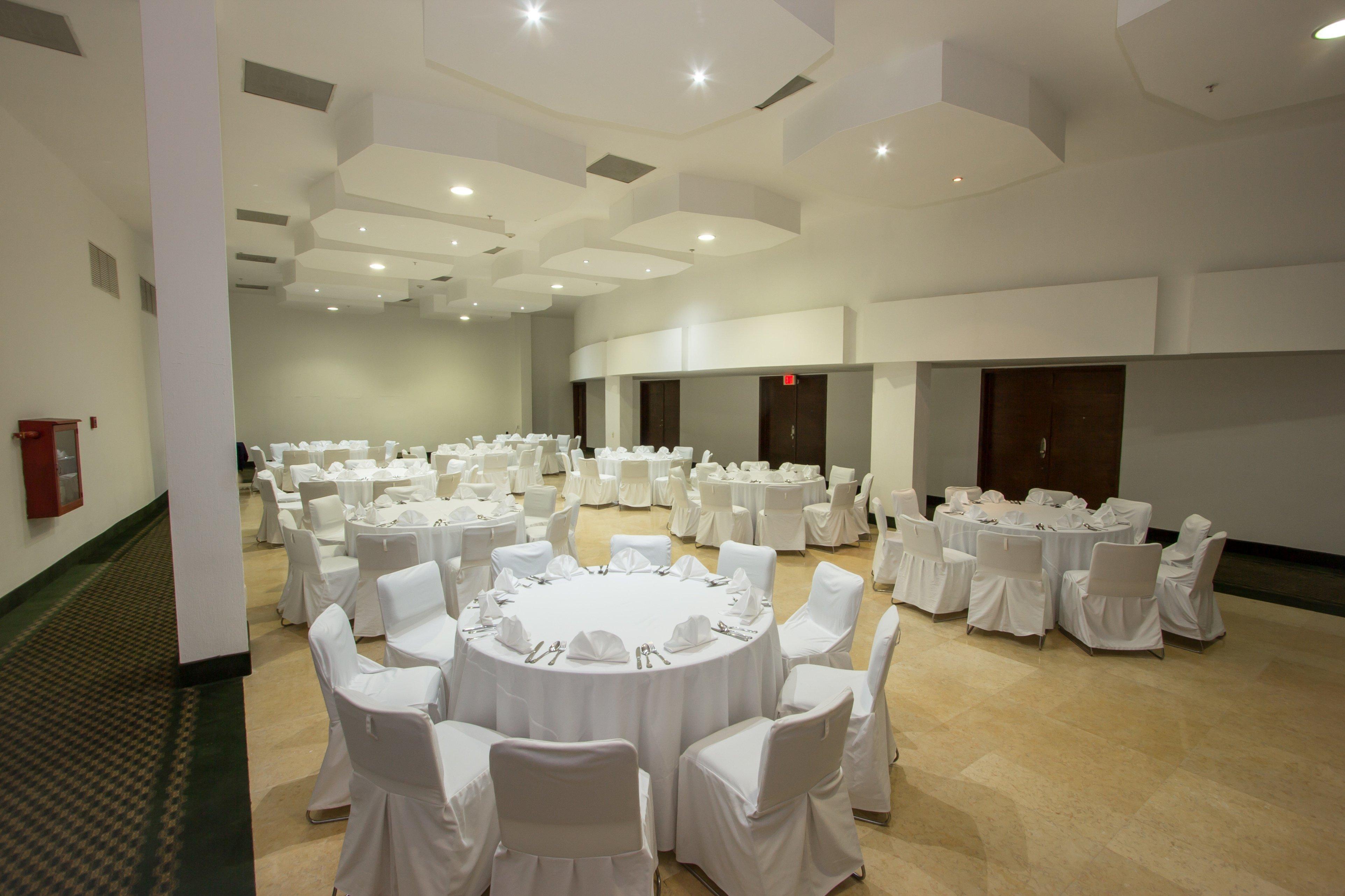 Holiday Inn Express Nuevo Laredo By Ihg Zewnętrze zdjęcie