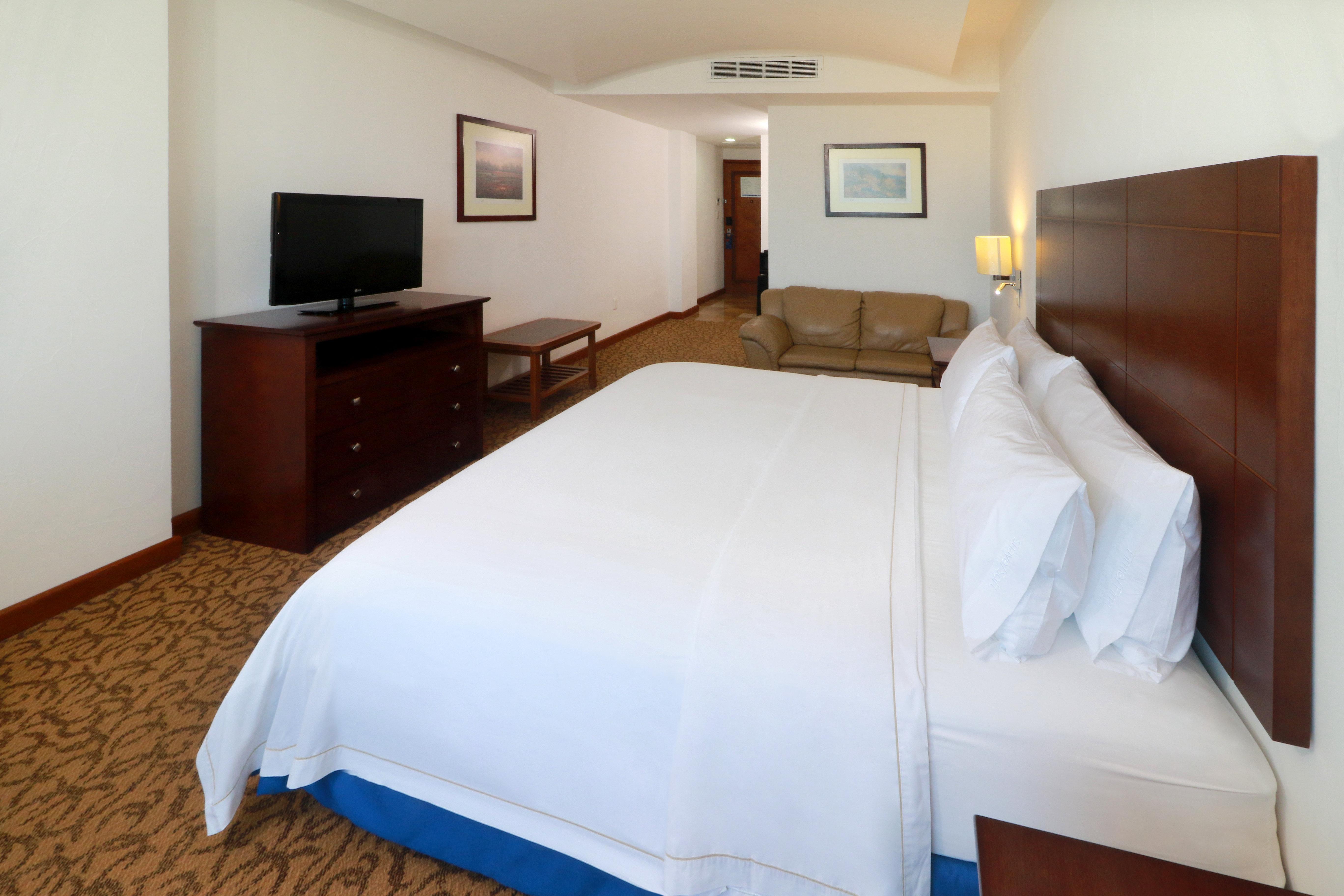 Holiday Inn Express Nuevo Laredo By Ihg Zewnętrze zdjęcie