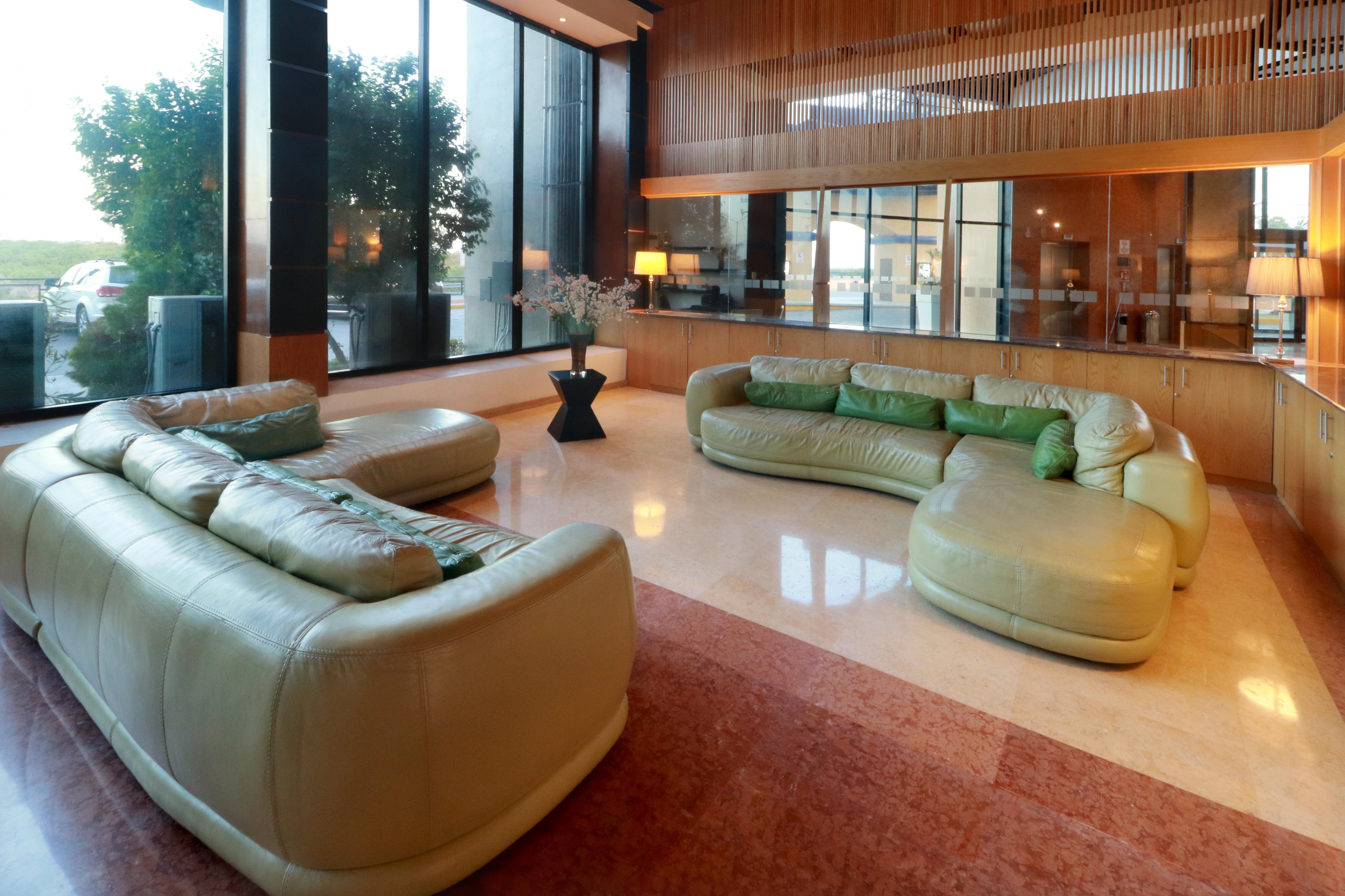 Holiday Inn Express Nuevo Laredo By Ihg Zewnętrze zdjęcie