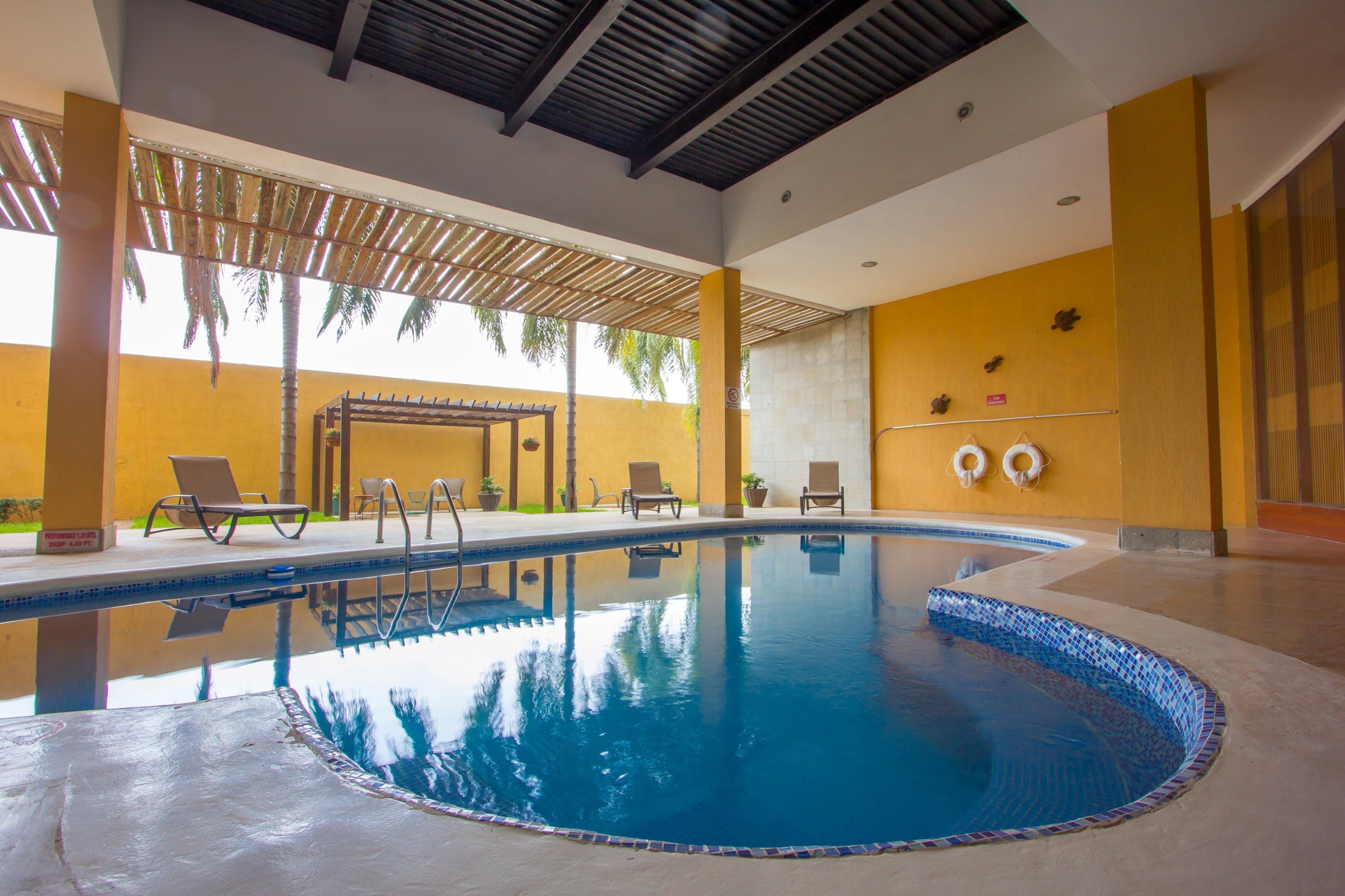 Holiday Inn Express Nuevo Laredo By Ihg Zewnętrze zdjęcie