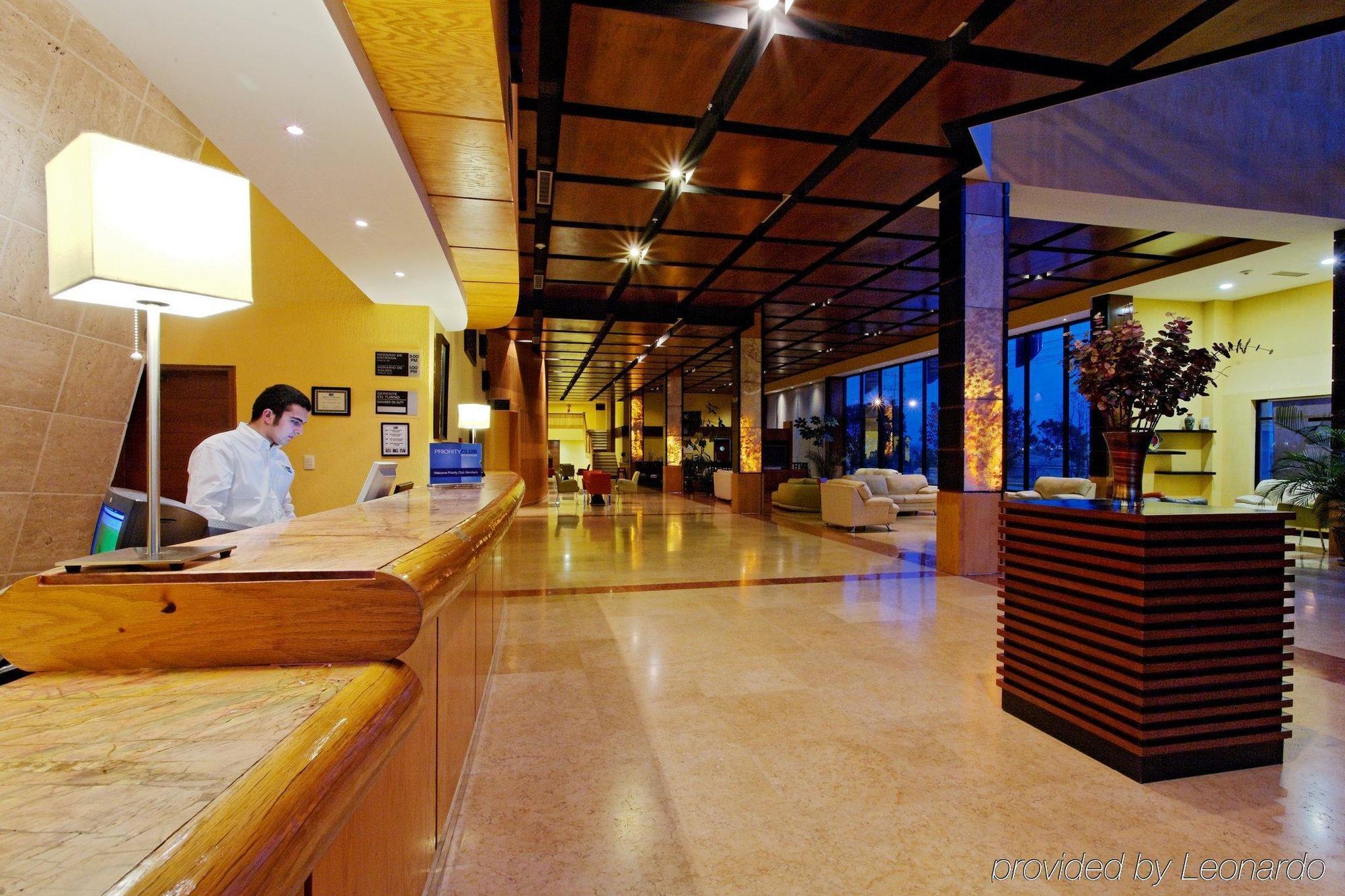 Holiday Inn Express Nuevo Laredo By Ihg Wnętrze zdjęcie